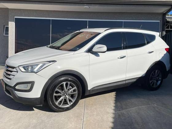 HYUNDAI SANTA FÉ 3.3 MPFI 4X4 7 LUGARES V6 270CV GASOLINA 4P AUTOMÁTICO HYUNDAI SANTA FÉ 3.3 MPFI 4X4 7 LUGARES V6 270CV GASOLINA 4P AUTOMÁTICO